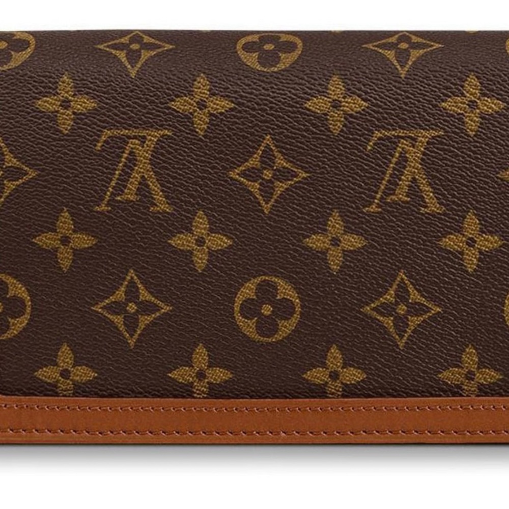 🔥LOUIS VUITTON🔥/Monogram  Canvas Dauphine Bumbag Bag/Gently Used/Box included - Picture 8 of 16